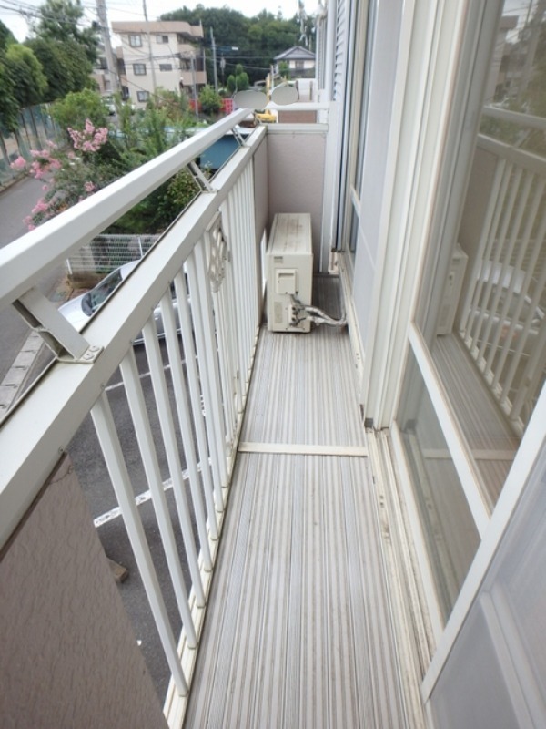 バルコニー　図面と現状に相違がある場合には現状を優先