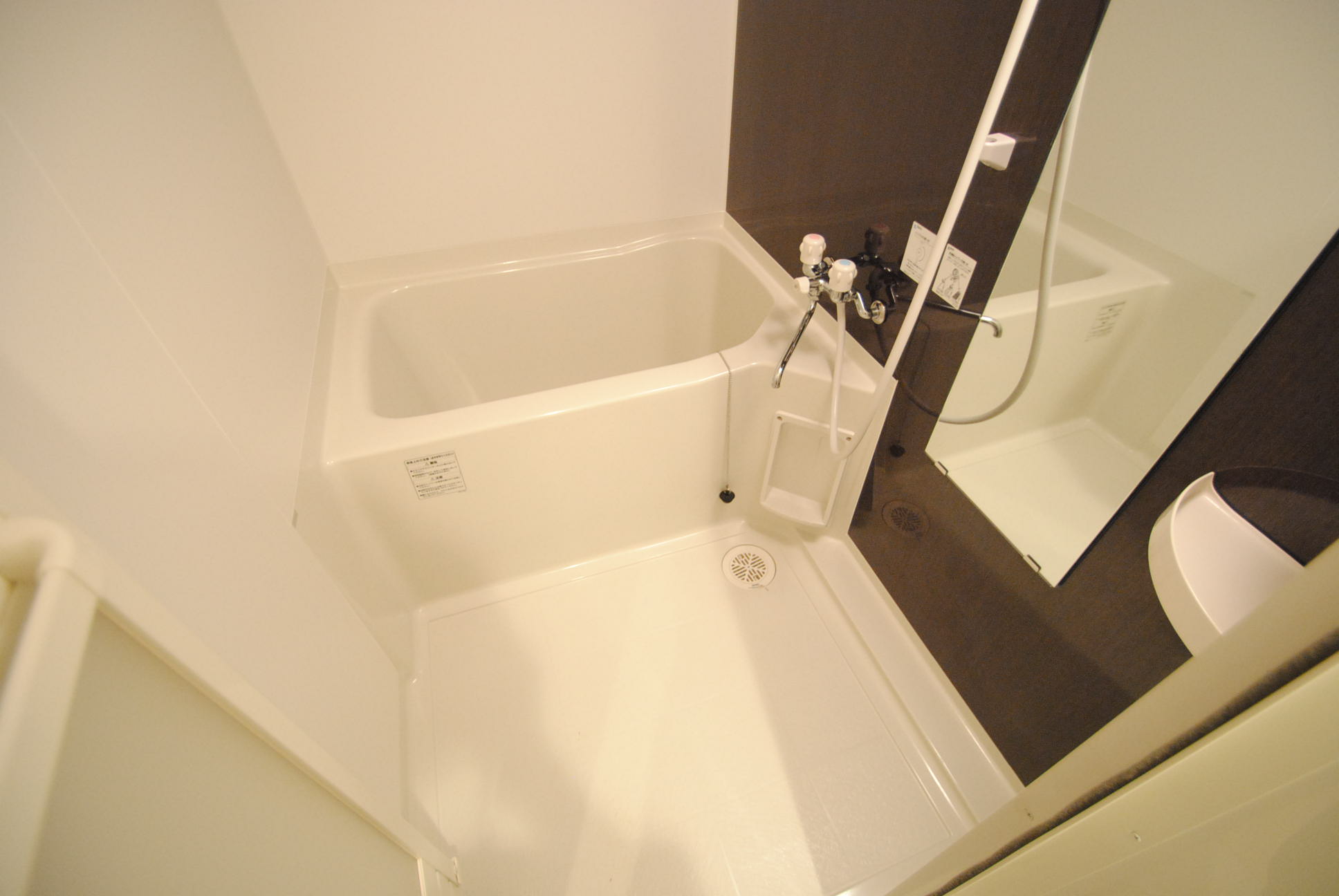 バス・シャワールーム　おしゃれなバスルーム＊号室・階数によって色味違います