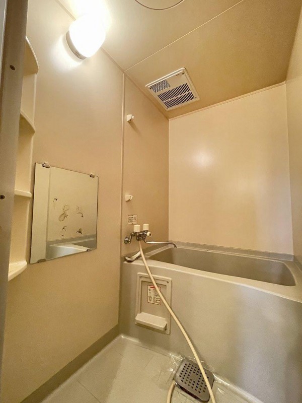 バス・シャワールーム　浴室