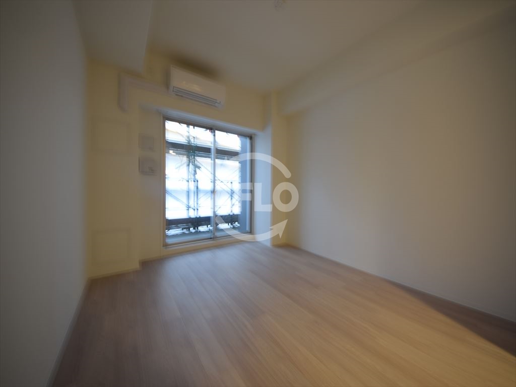 その他部屋・スペース　アーバネックス本町　床暖房つきの開放的な室内