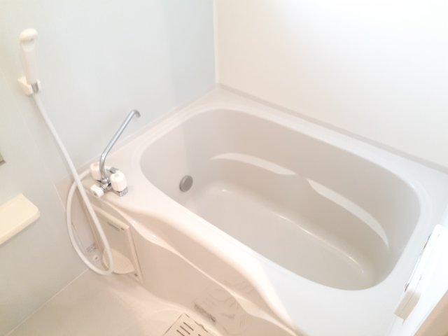 バス・シャワールーム　きれいなお風呂です