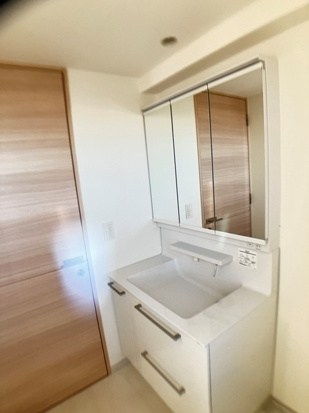 洗面設備　別部屋参考写真