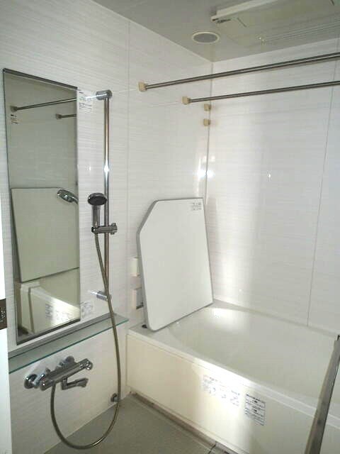 バス・シャワールーム　別部屋参考写真