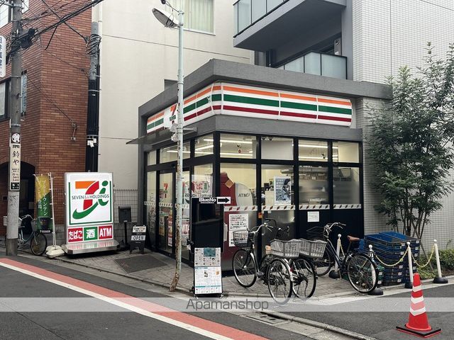 コンビニ　セブン－イレブン葛飾亀有駅北口店（コンビニ）まで129m