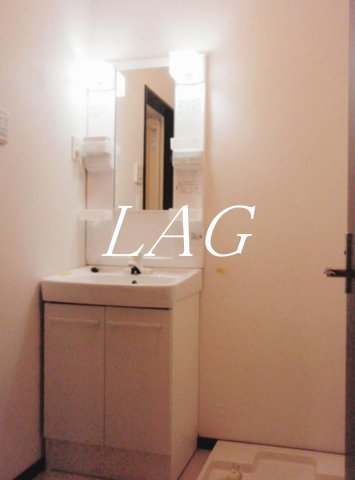 洗面設備　洗面台です。