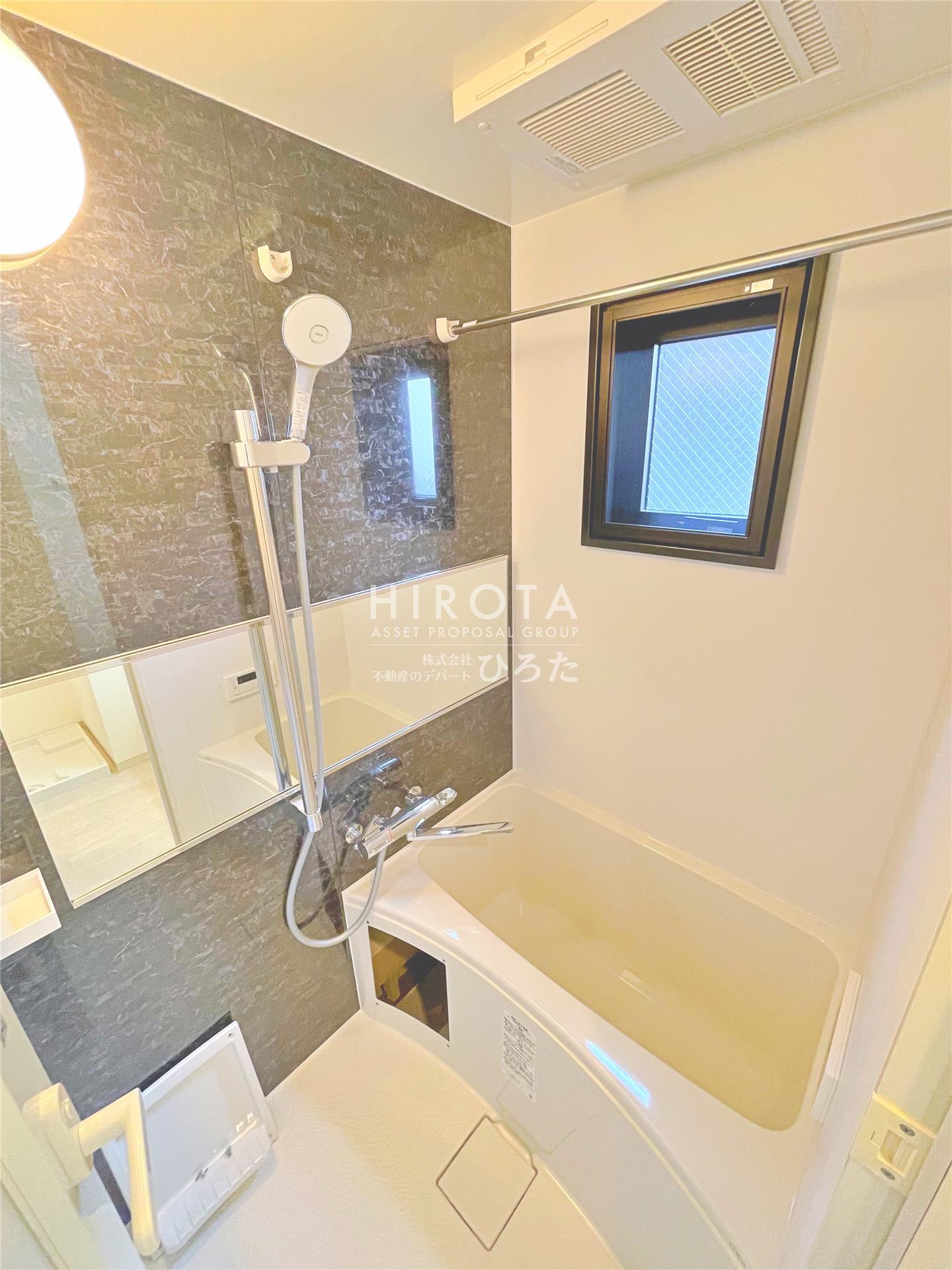 バス・シャワールーム　同仕様写真