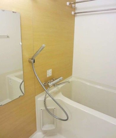 バス・シャワールーム　ゆっくりとバスタイムをお楽しみください♪