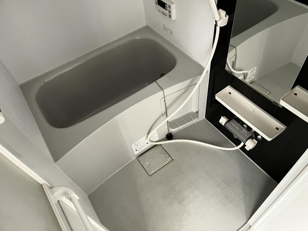 バス・シャワールーム　同タイプ同モデルを使用