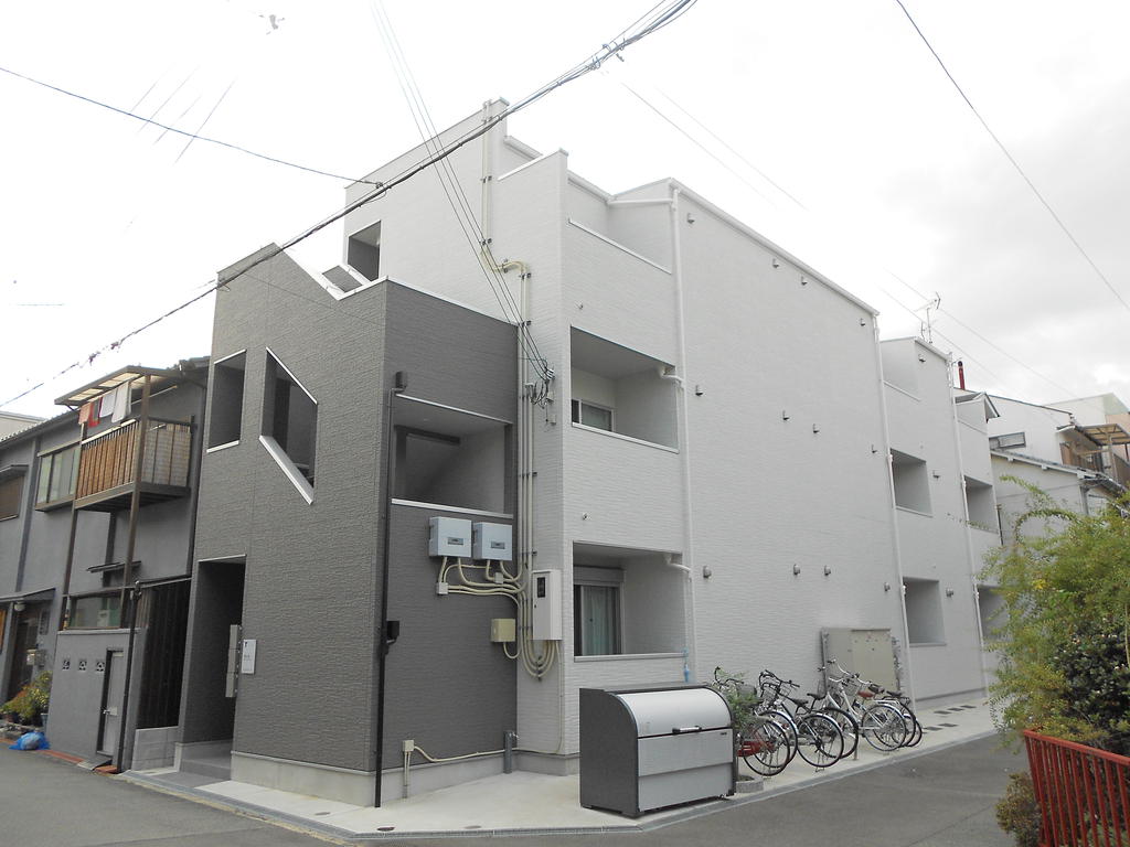 建物外観　同タイプ同モデルを使用