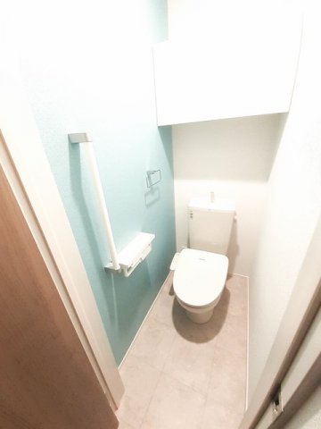 トイレ　落ち着いたトイレです