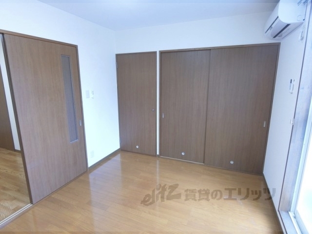 居室・リビング　洋室