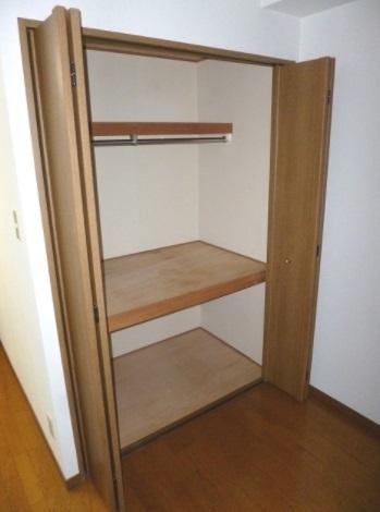 収納　コーシン本町橋　クローゼット