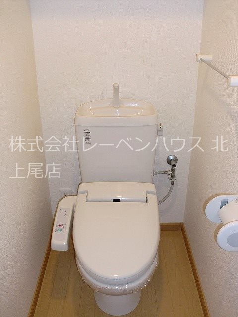 トイレ　お問合せは048-772-8202