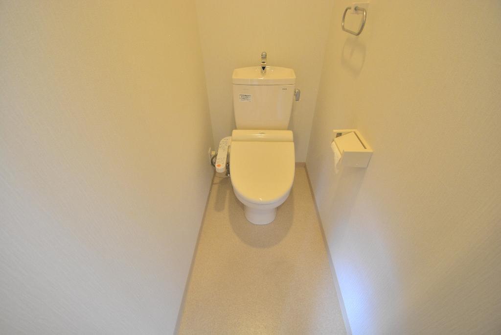 トイレ　シャワー付トイレ