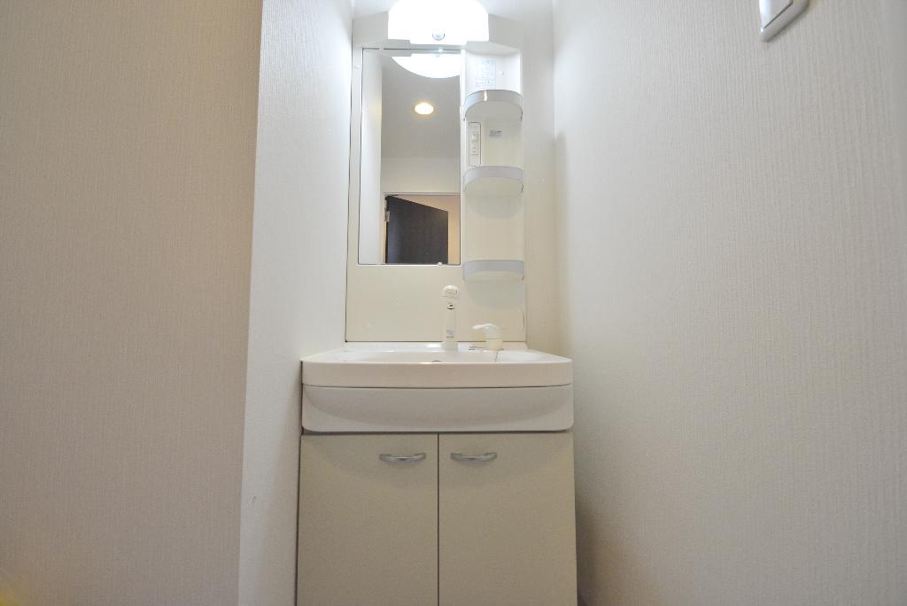 洗面設備　洗髪洗面化粧台