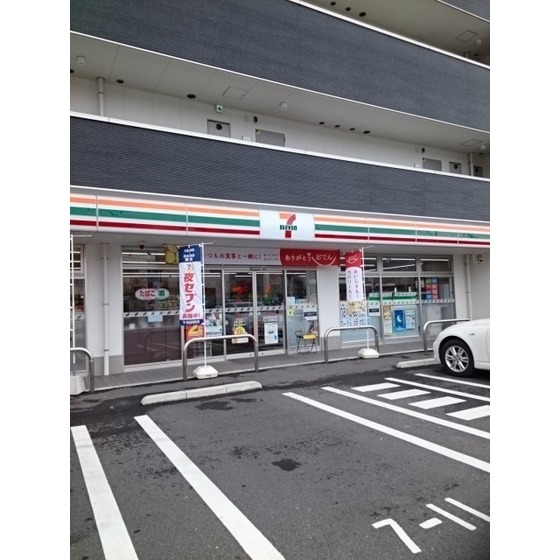 コンビニ　セブンイレブン山口吉敷中東店（コンビニ）まで675m