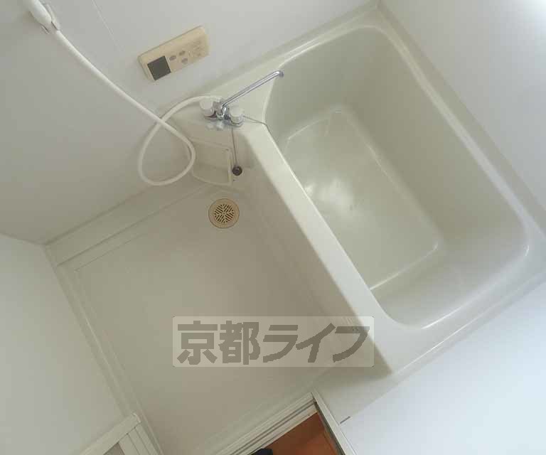 バス・シャワールーム　お風呂場です。