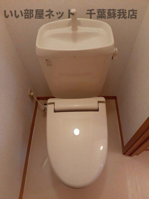 トイレ　トイレもきれいです