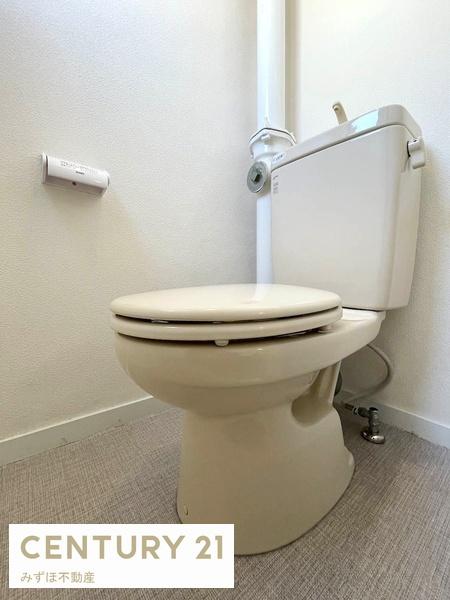 トイレ　もちろんバス・トイレ別です☆