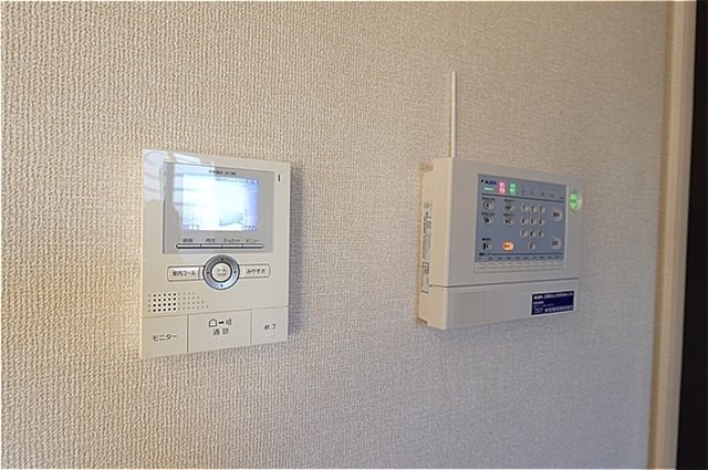セキュリティ　アルソックのホームセキュリティと録画機能付きカラーモニターイ