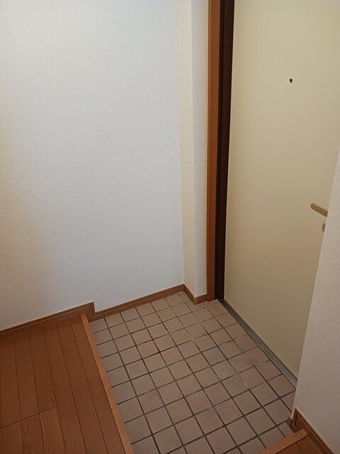 玄関　落ち着いた玄関です