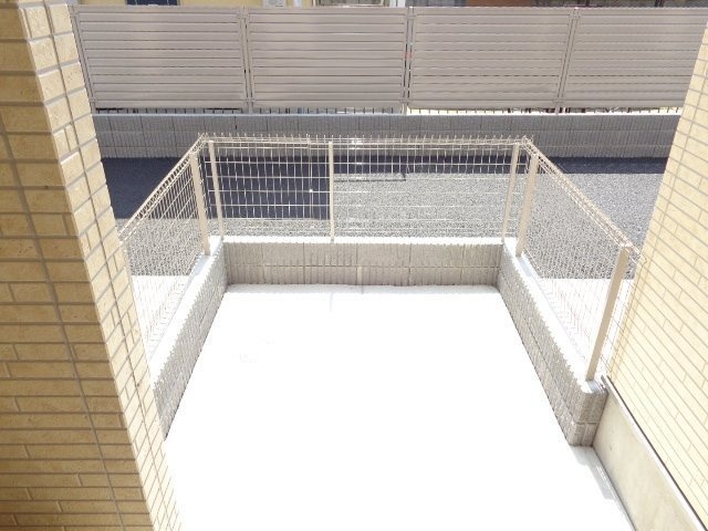 庭　図面と現状に相違がある場合には現状を優先
