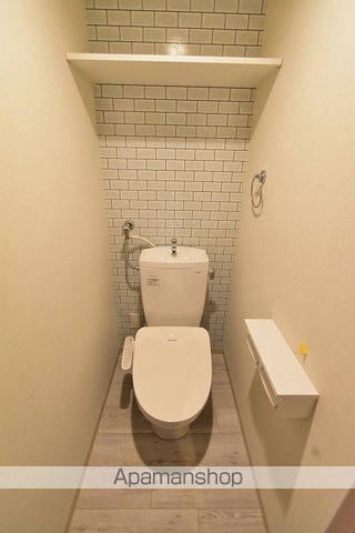 地下鉄東豊線 月寒中央駅 徒歩10分 4階建 築1年のトイレ写真