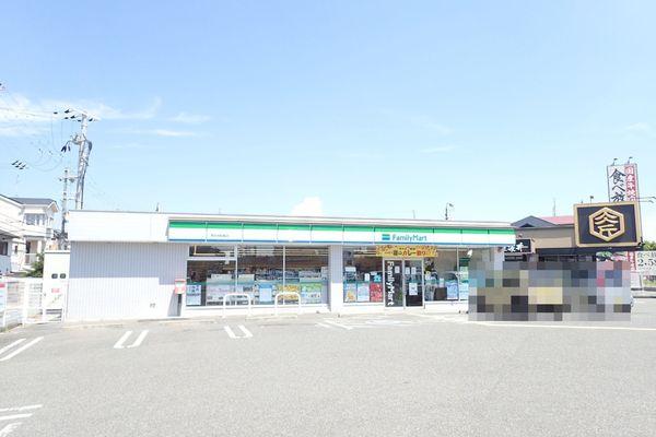 コンビニ　ファミリーマート堺浜寺船尾町店（コンビニ）まで440m