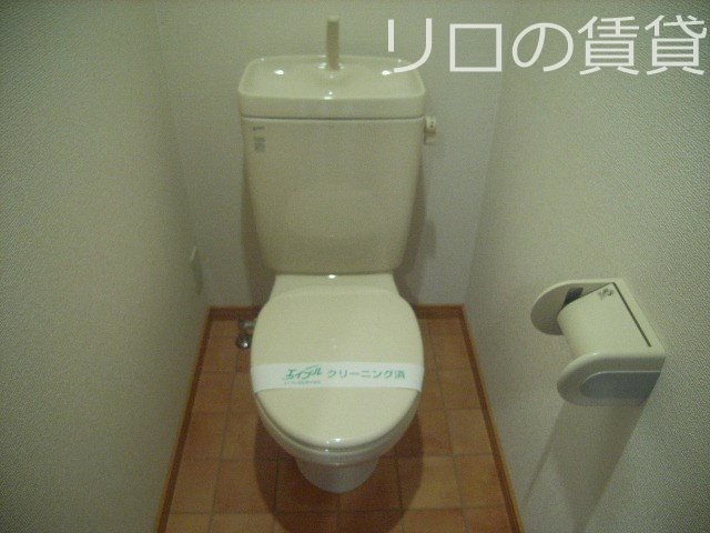 トイレ　別号室