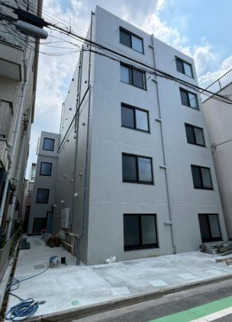 東京メトロ日比谷線 三ノ輪駅 徒歩14分 築1年