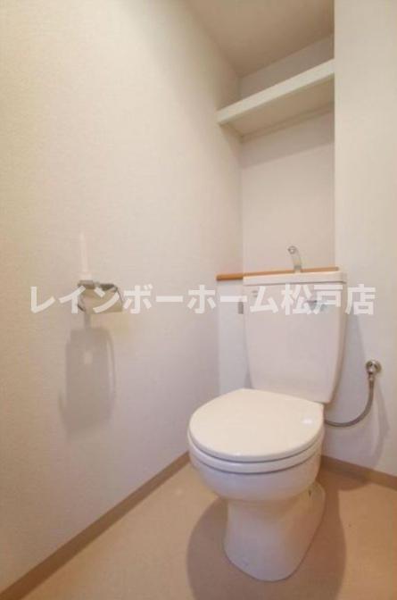 セナリオフォルム松戸Iのトイレ写真