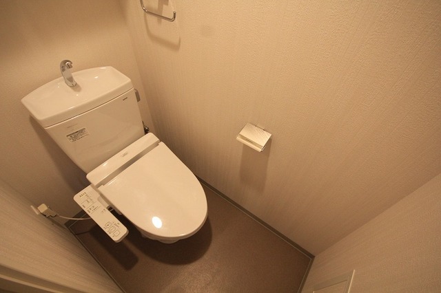 地下鉄谷町線 文の里駅 徒歩6分 9階建 築11年のトイレ写真