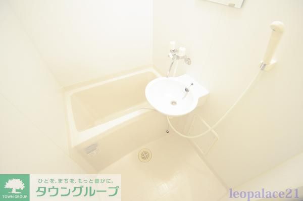 レオパレスセレーヌの内装写真