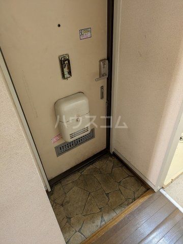 Mプレジールの玄関写真