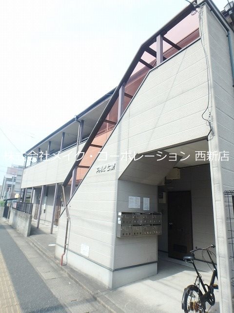 福岡市城南区七隈のアパートの建物外観