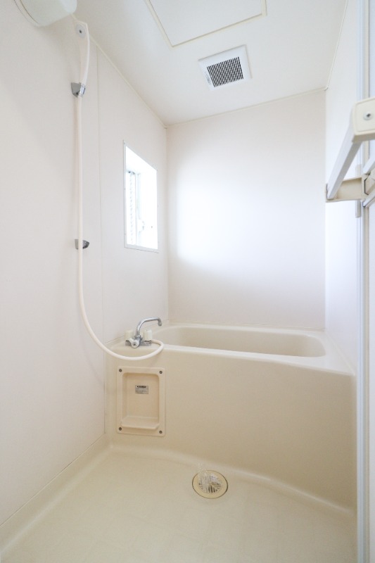 バス・シャワールーム　図面と現状に相違がある場合には現状を優先