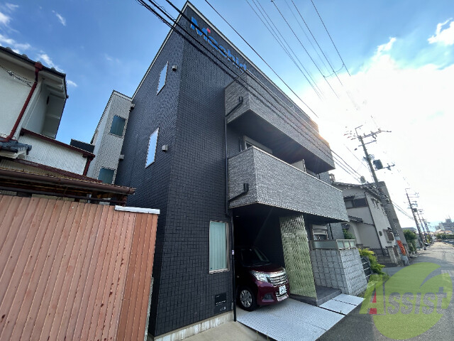 【尼崎市大庄北のマンションの建物外観】