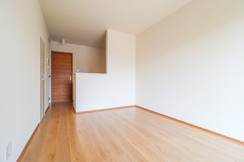 居室・リビング　図面と現状に相違がある場合には現状を優先