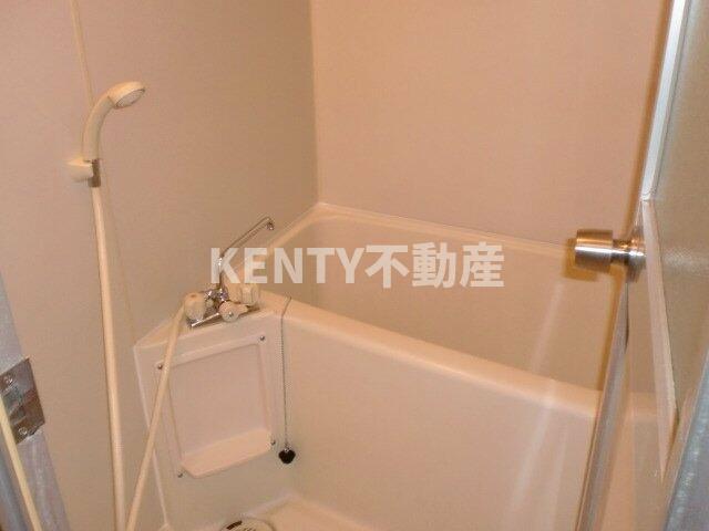 バス・シャワールーム　お風呂で日々の疲れを落としましょう