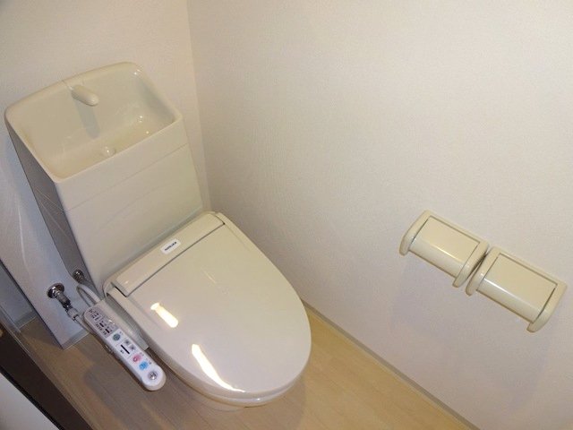 トイレ　シャワー付トイレ