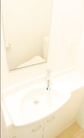 洗面設備　身支度に欠かせない独立洗面台♪