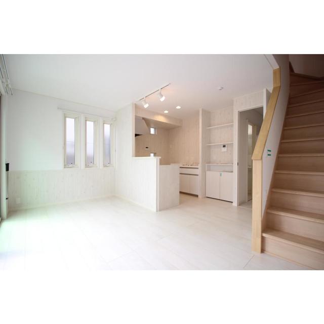 居室・リビング　★明るく広々としたＬＤＫ★