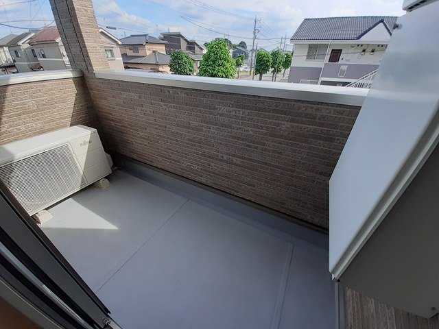バルコニー　バルコニー付きです