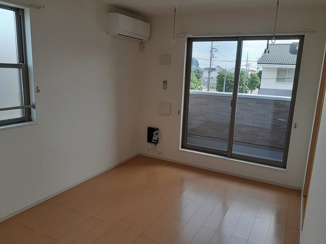 居室・リビング　ゆったりとした居間です