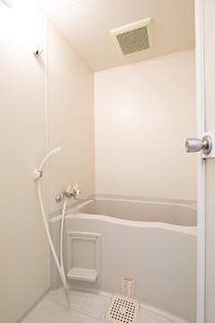 バス・シャワールーム　日々の疲れを癒すお風呂です♪