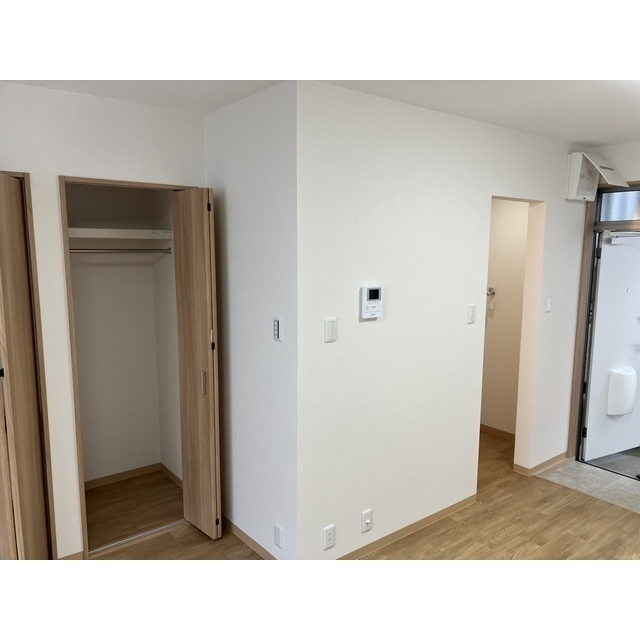 居室・リビング　洋室