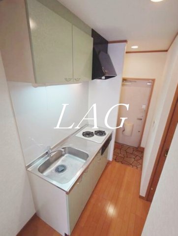 キッチン　キッチンです。