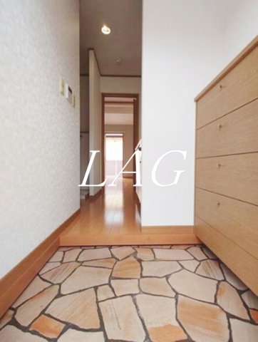 玄関　玄関です。