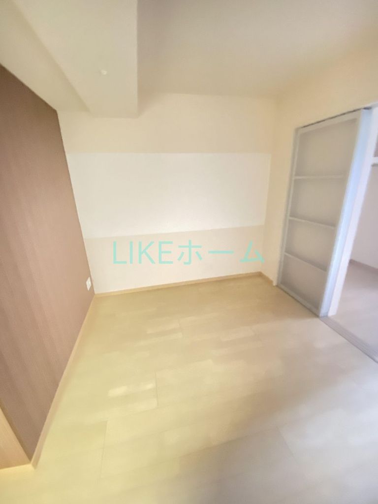 居室・リビング　玄関