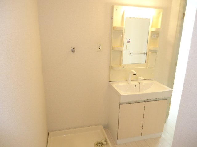 洗面設備　洗髪洗面化粧台